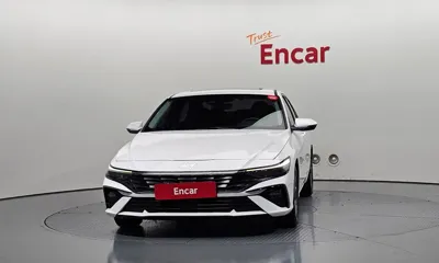 Hyundai Avante 2024, 61703 км, за 11881.32 USD