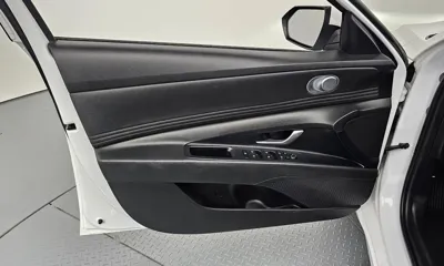 Hyundai Avante 2024, 61703 км, за 11881.32 USD - фото 24