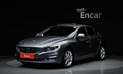 Volvo S60 · 2018 год