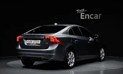 Volvo S60 2018, 124825 км, за 5579.62 USD