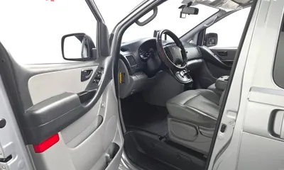 Hyundai Starex 2019, 67391 км, за 11567.96 USD - фото 10