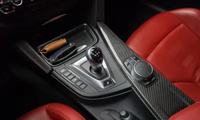 BMW M3 2018, 75174 км, за 40307.34 USD - фото 9