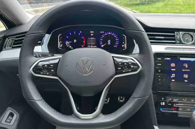 Volkswagen Magotan 2025, 3000 км, за 24570 USD - фото 12