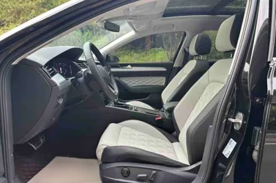 Volkswagen Magotan 2025, 3000 км, за 24570 USD - фото 13
