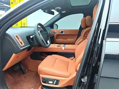 Li Auto Li L7 2025, 20000 км, за 31370.13 USD