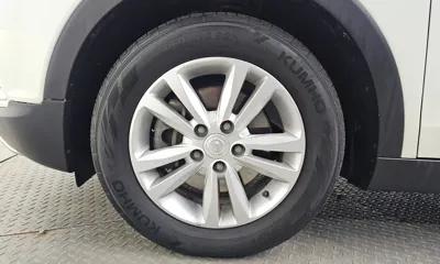 KG_Mobility_Ssangyong TIBOLI 2015, 145122 км, за 3771.99 USD