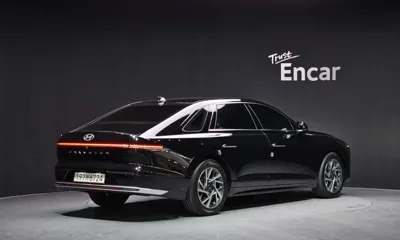 Hyundai Grandeur 2023, 84761 км, за 18830.52 USD