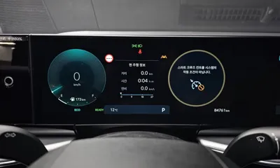 Hyundai Grandeur 2023, 84761 км, за 18830.52 USD - фото 8