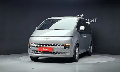 Hyundai Staria 2022, 86264 км, за 12808.72 USD