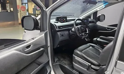 Hyundai Staria 2022, 86264 км, за 12808.72 USD - фото 11