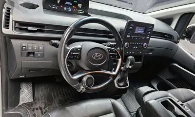 Hyundai Staria 2022, 86264 км, за 12808.72 USD - фото 13
