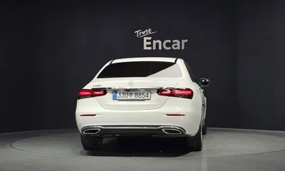 Mercedes-Benz E-Class 2022, 73618 км, за 23129.31 USD