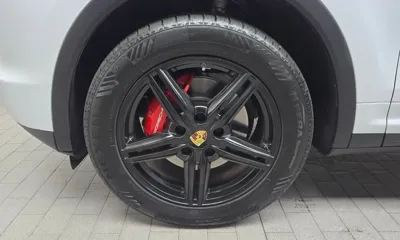 Porsche Cayenne 2014, 143420 км, за 12119.2 USD