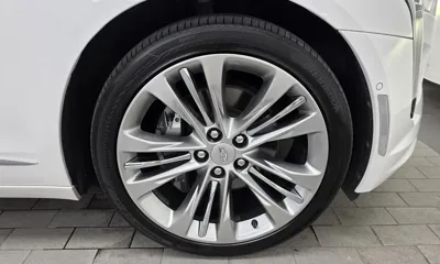 Cadillac CT6 2019, 121048 км, за 18234.54 USD - фото 21