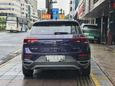 Volkswagen T-Roc 2021, 50000 км, за 9564.26 USD