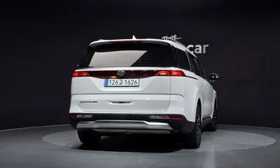 Kia Canival 2021, 55853 км, за 19755.53 USD