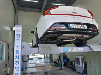 Hyundai Sonata 2022, 100048 км, за 13355.06 USD