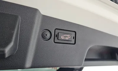 KG_Mobility_Ssangyong Torres 2023, 32281 км, за 15302.46 USD - фото 20
