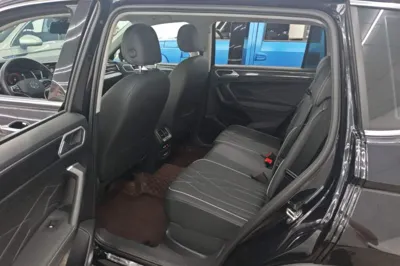 Volkswagen Tiguan L 2023, 22000 км, за 20074 USD