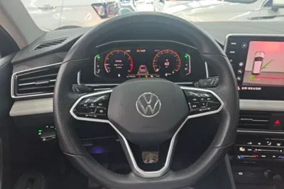 Volkswagen Tiguan L 2023, 22000 км, за 20074 USD - фото 22