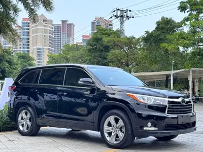 Toyota Highlander 2015, 55000 км, за 14704.79 USD