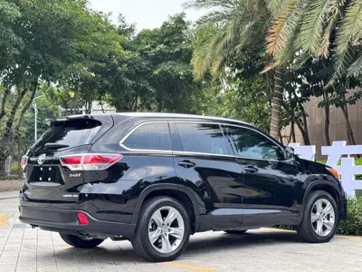 Toyota Highlander 2015, 55000 км, за 14704.79 USD
