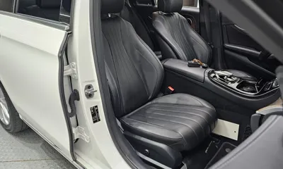 Mercedes-Benz E-Class 2019, 118641 км, за 13453.71 USD - фото 11