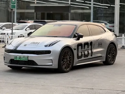 Zeekr 001 · 2022 год