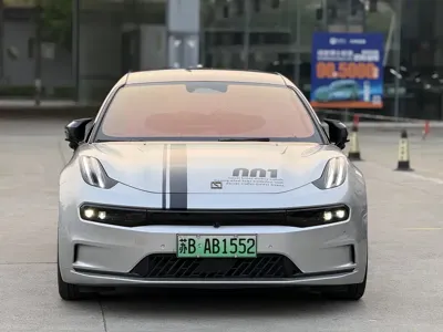 Zeekr 001 2022, 100000 км, за 19045.1 USD