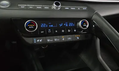 Hyundai Avante 2022, 102482 км, за 8599.35 USD - фото 17