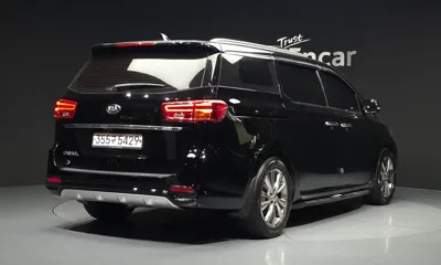 Kia Canival 2019, 96059 км, за 10043.32 USD