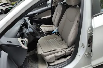 Chevrolet Cruze 2015, 90800 км, за 5154 USD - фото 14