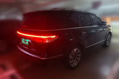 Lincoln Navigator 2022, 114200 км, за 71748 USD - фото 6
