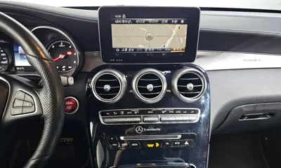 Mercedes-Benz GLC-Class 2018, 138728 км, за 16732.31 USD - фото 12