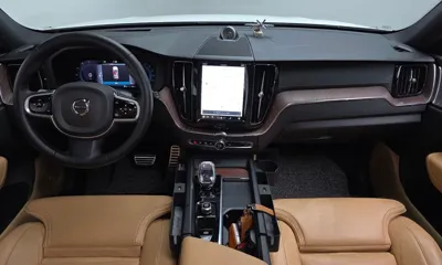 Volvo XC60 2023, 29579 км, за 30523.83 USD - фото 7