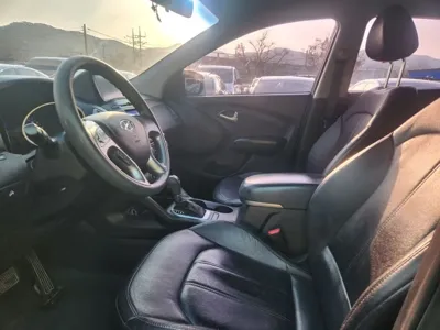 Hyundai Tucson 2014, 136000 км, за 4039.09 USD - фото 14