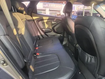 Hyundai Tucson 2014, 136000 км, за 4039.09 USD - фото 16