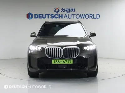 BMW X5 2025, 4995 км, за 84443.84 USD