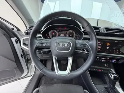 Audi Q3 2022, 15000 км, за 29251.93 USD - фото 9