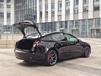 Tesla Model 3 2021, 75500 км, за 20150.43 USD - фото 11