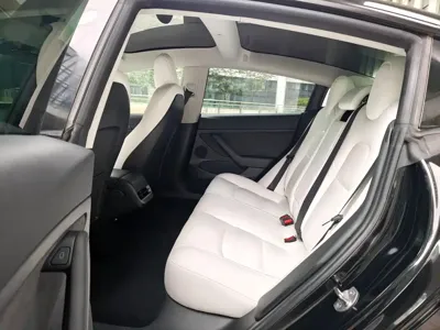 Tesla Model 3 2021, 75500 км, за 20150.43 USD - фото 19