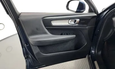 Volvo XC40 2021, 87798 км, за 18045.16 USD - фото 24