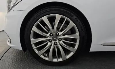 Genesis G80 2018, 79622 км, за 14966.52 USD