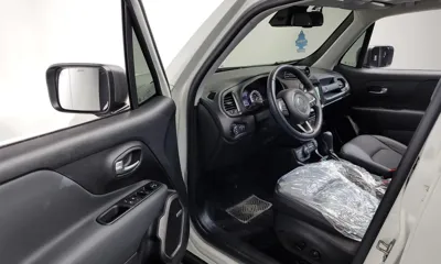 Jeep Renegade 2021, 13873 км, за 16607.59 USD - фото 10