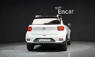 Hyundai Venue 2022, 35764 км, за 14962.28 USD