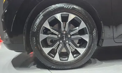 Kia Canival 2023, 121534 км, за 16935.8 USD
