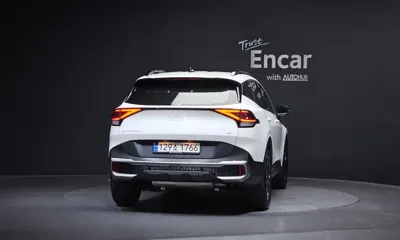 Kia Sportage 2023, 80057 км, за 16345.02 USD