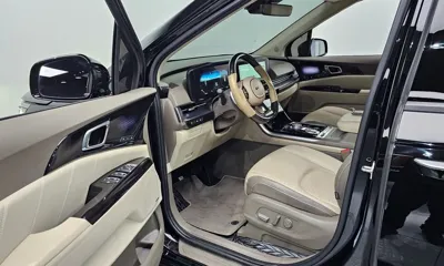 Kia Canival 2023, 30933 км, за 27569.91 USD - фото 10