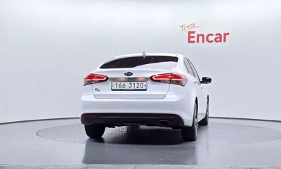 Kia K3 2018, 94870 км, за 5901.27 USD