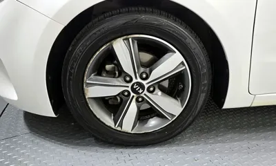 Kia K3 2018, 94870 км, за 5901.27 USD